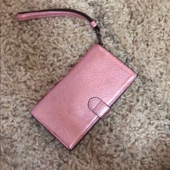 Pink metallic wallet/wristlet - Picture 1 of 4